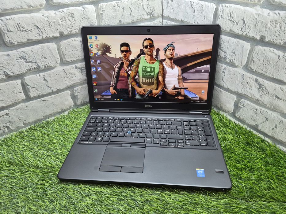 Магазин:Dell E5550 / Core i5-5300u /8ГБ / 256 SSD / Intel HD 5500 / Full HD / Підсвітка клавіатури.