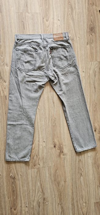 Levis spodnie męskie model 551 rozmiar W34 L32 wymiary widać na zdjęciach