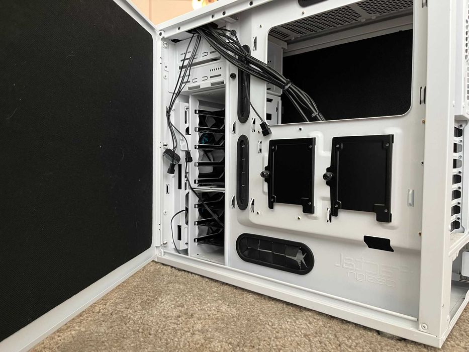 Fractal Design Define R5 Branca sem Janela | Caixa ATX Silenciosa
