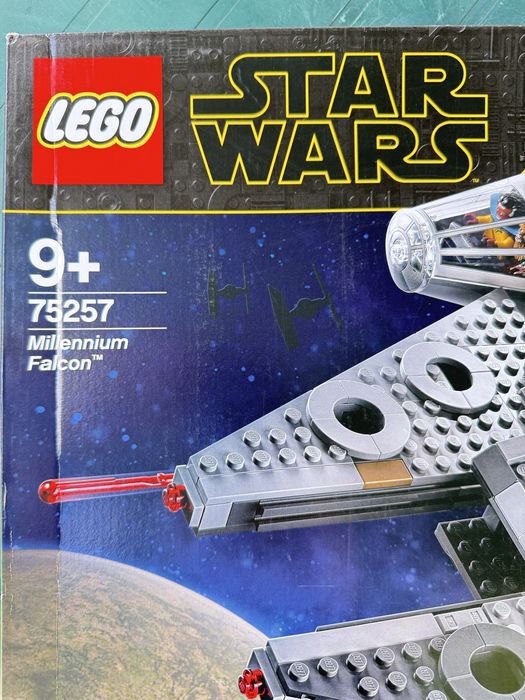 VENDO LEGO #75257 - Star Wars Millenium Falcon