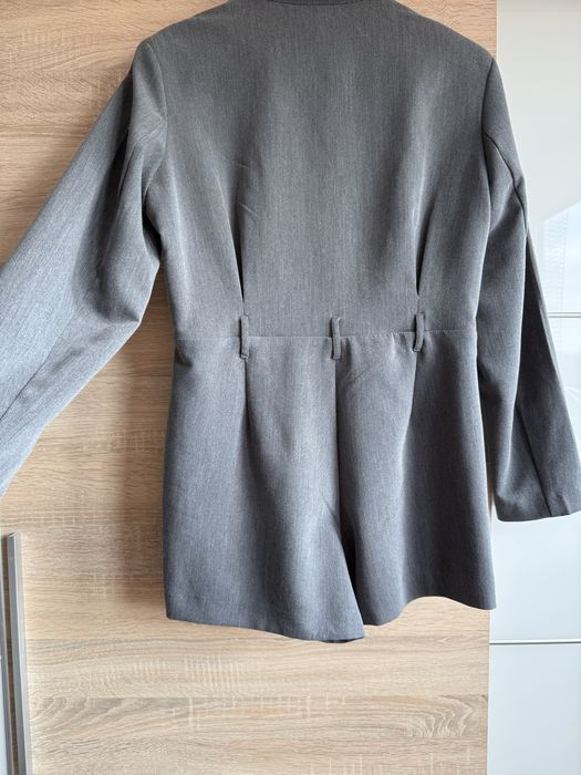 Kombinezon bershka rozmiar L szary