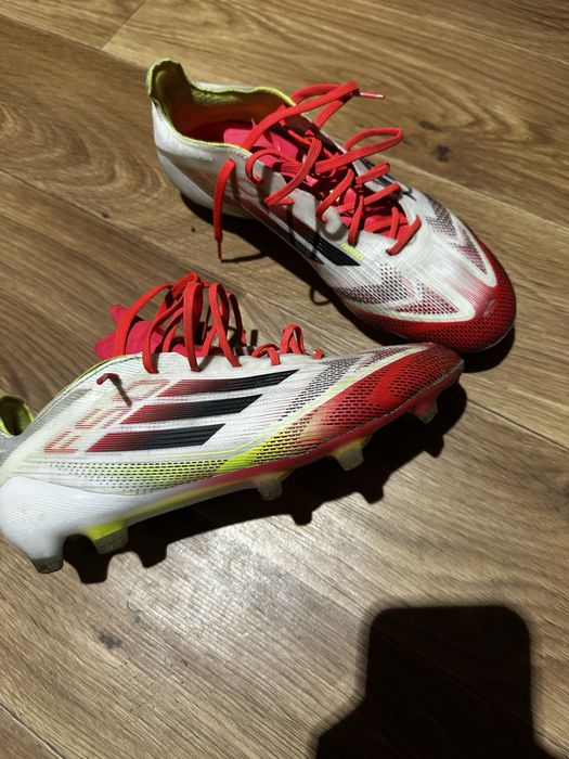 Adidas F50 червоні