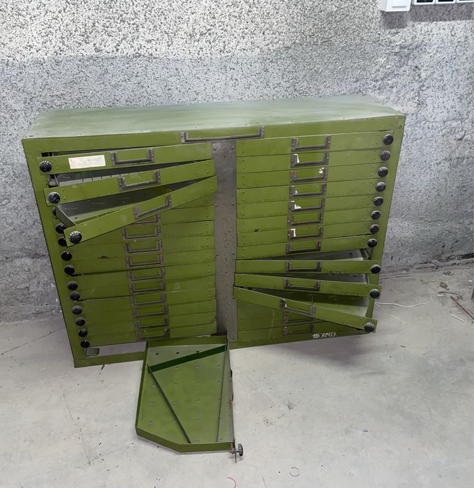 Инструментальный шкаф органайзер для сто ссср металлический шкаф