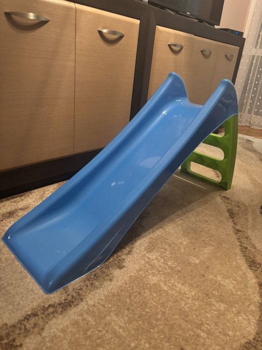 Zjeżdżalnia mała plastikowa