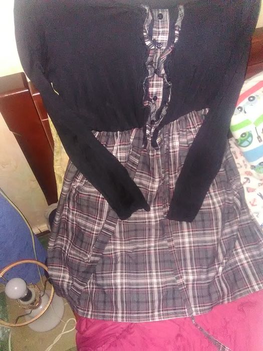 Продам классическую тунику,кофточки