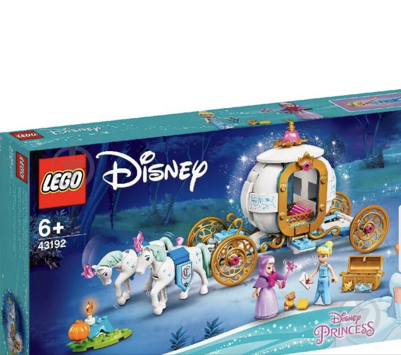 Конструктор LEGO Disney Princess Королівська карета Попелюшки 43192