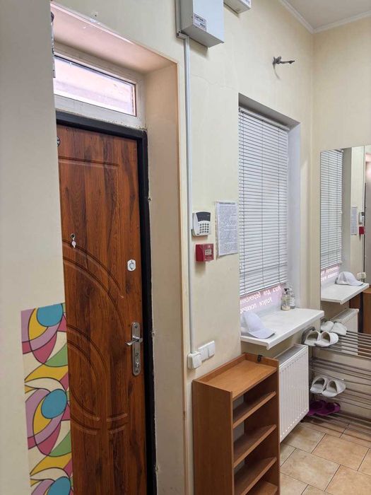 ПРОДАМ комерційне приміщення у м. Чорноморськ