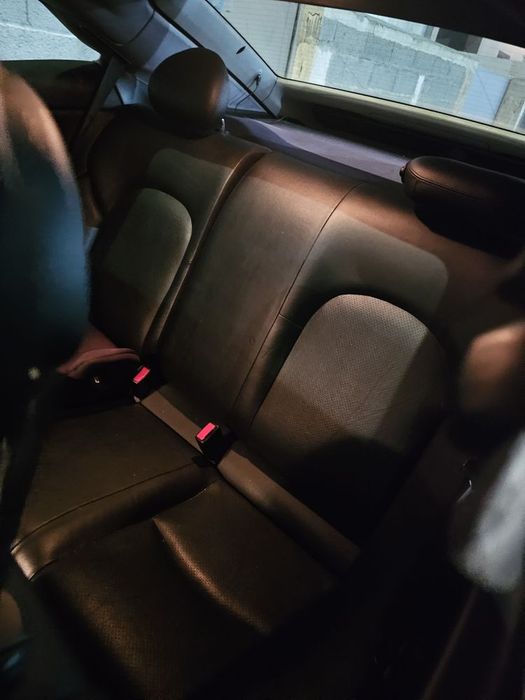 Mercedes-Benz C220 Sport Coupé 2001 – Preço fixo!