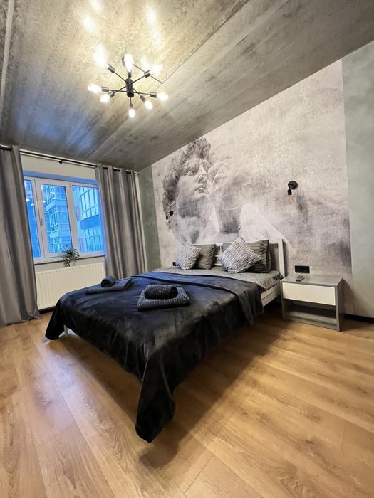 Подобово. Дизайнерська 2-х кімнатна квартира у стилі «ЛОФТ»