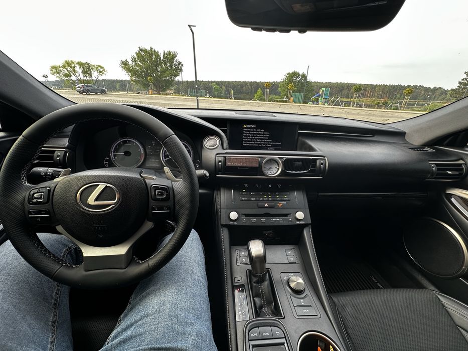 Lexus RC350 AWD