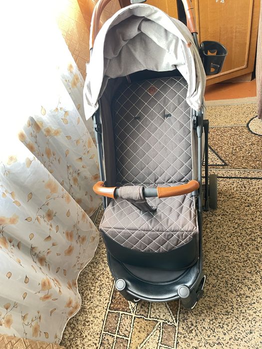 Продам детячий визок