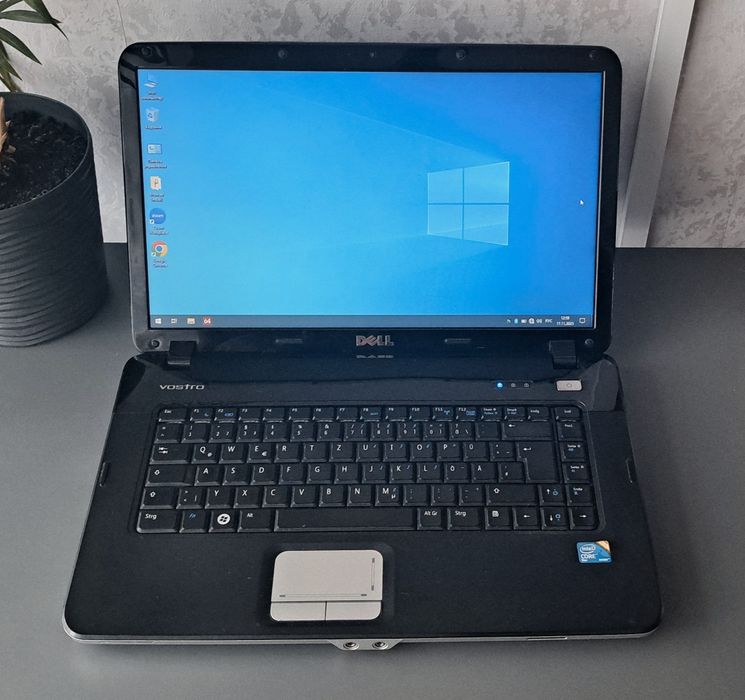 Ноутбук Dell Vostro
