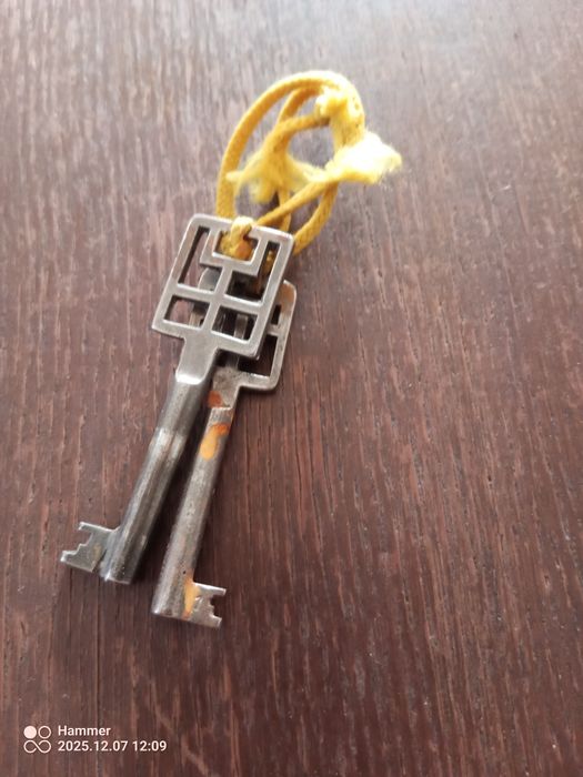 Sprzedam starą komoda