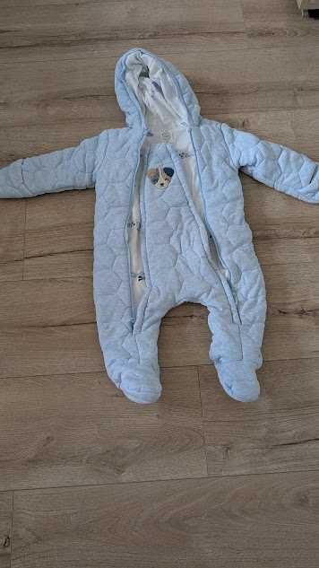 Kurtki i kombinezony dla niemowlaka