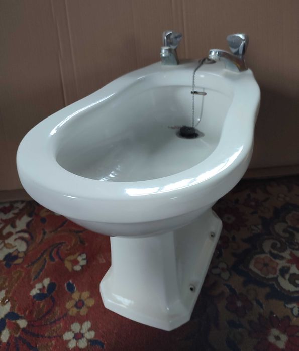 Louças para WC - completo, tem tudo