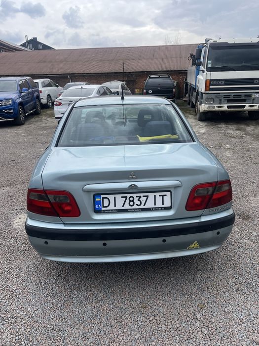 Mitsubishi Carisma