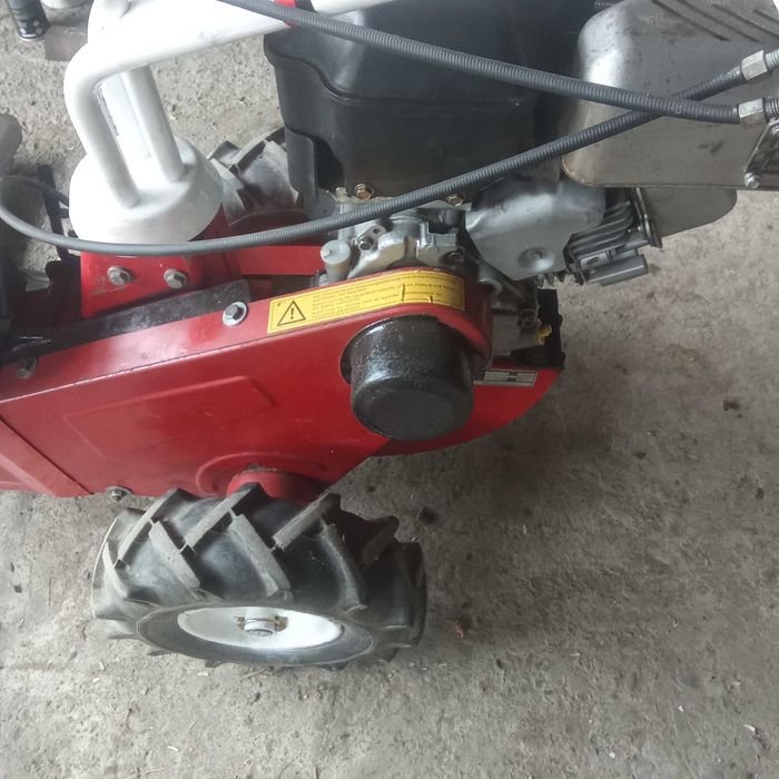 Сінокосилка самохідна кавасакі