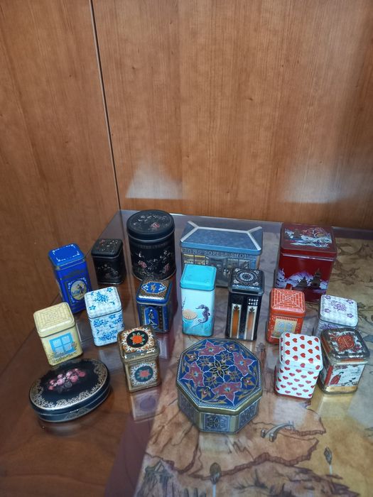 Coleção de latas