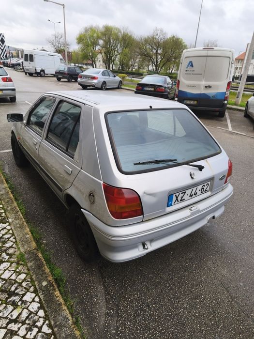 Ford fiesta 1.1 gasolina