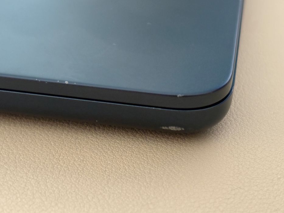 MacBook Air M2 13” Midnight (2022) | Excelente Estado