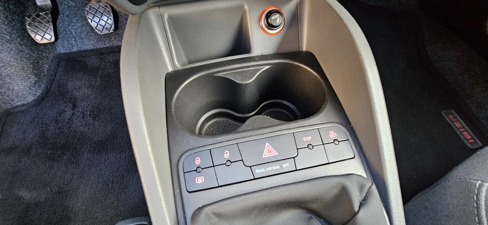 Sprzedam Seat Ibiza 1.2 Benzyna 105 KM – zadbany, po dużych wymianach!