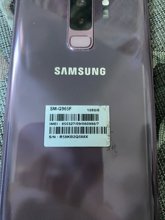 Смартфон на запчасти Samsung S9plus