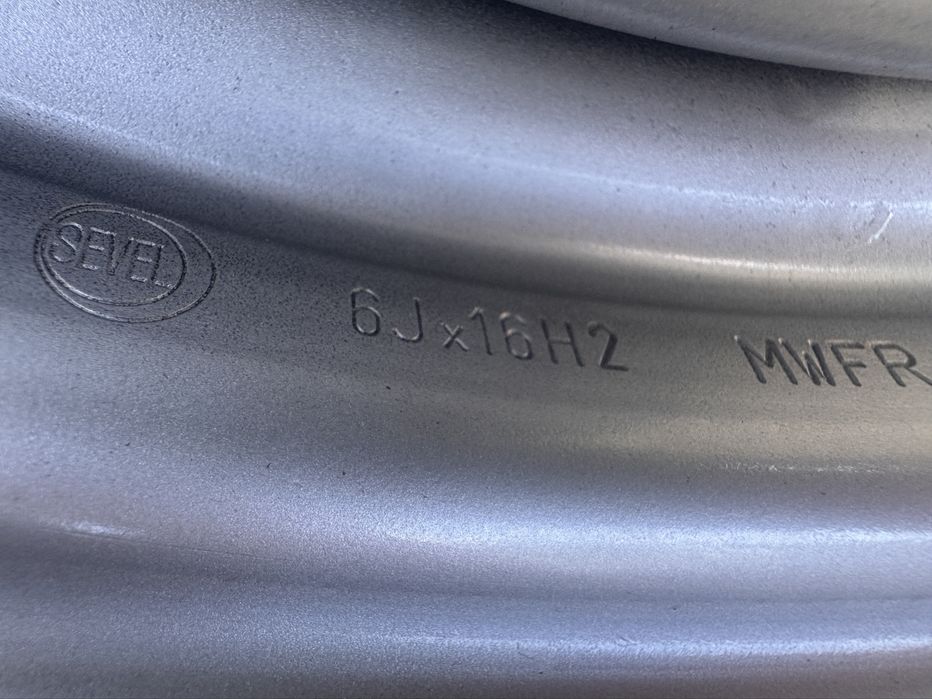 Fiat Ducato Jumper Boxer felgi 16 cali nowe 1374100080