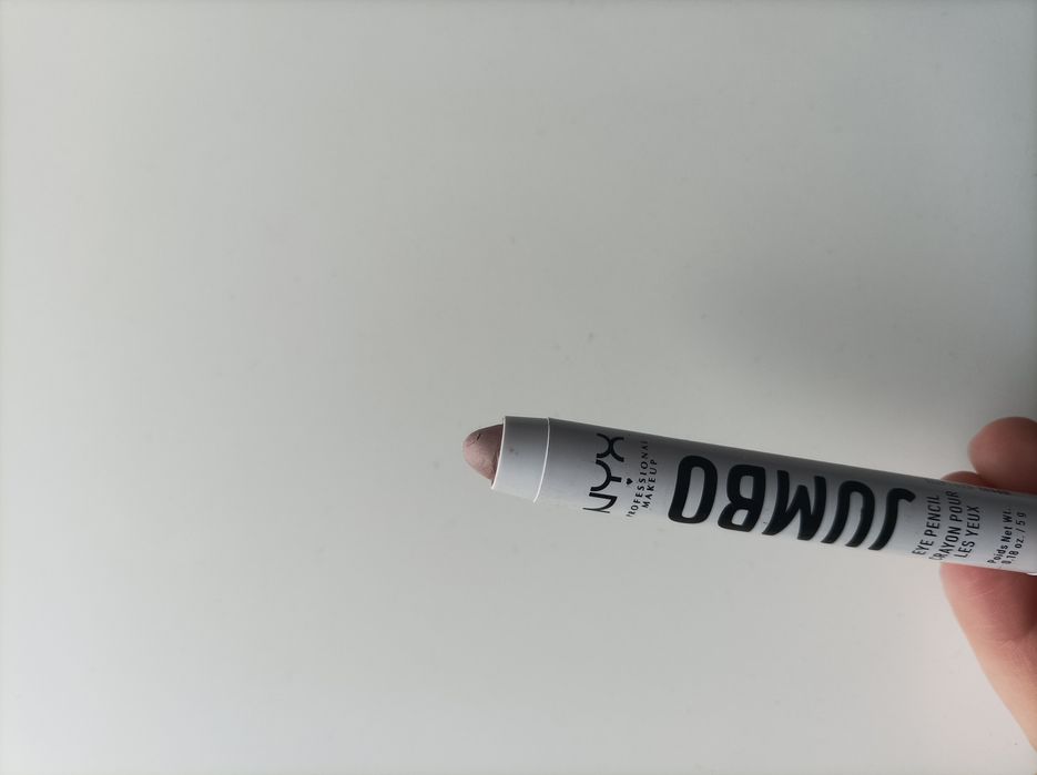 Nyx Jumbo kredka do oczu  iced latte