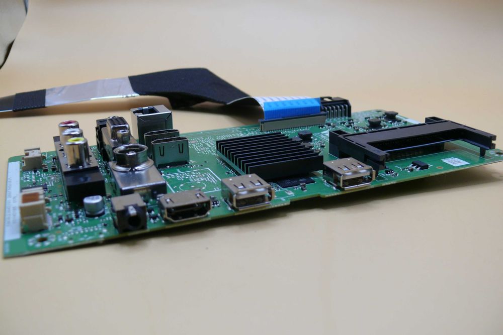 Placa mainboard Vestel 17MB181TC.