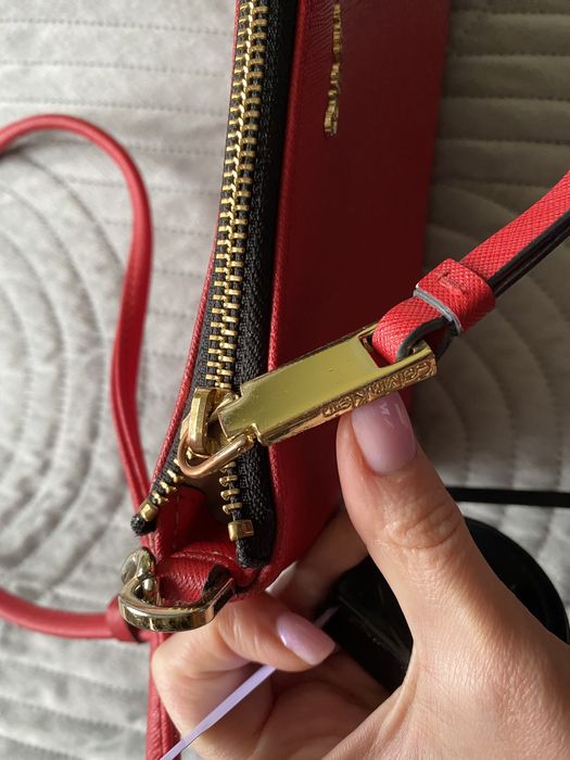 Torebka Calvin Klein mała czerowna na łańcuszku saffiano