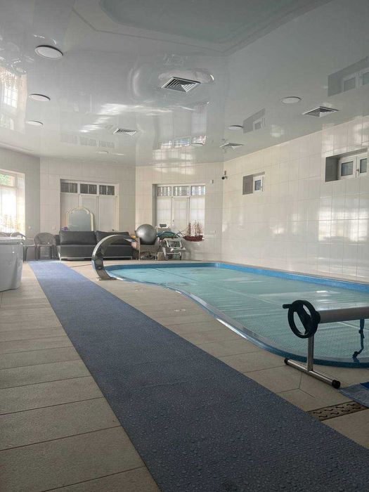 Ексклюзивна інклюзивна резиденція 800 м² | 10 кімнат | 35 соток | 2 басейни | SPA | Обухів
