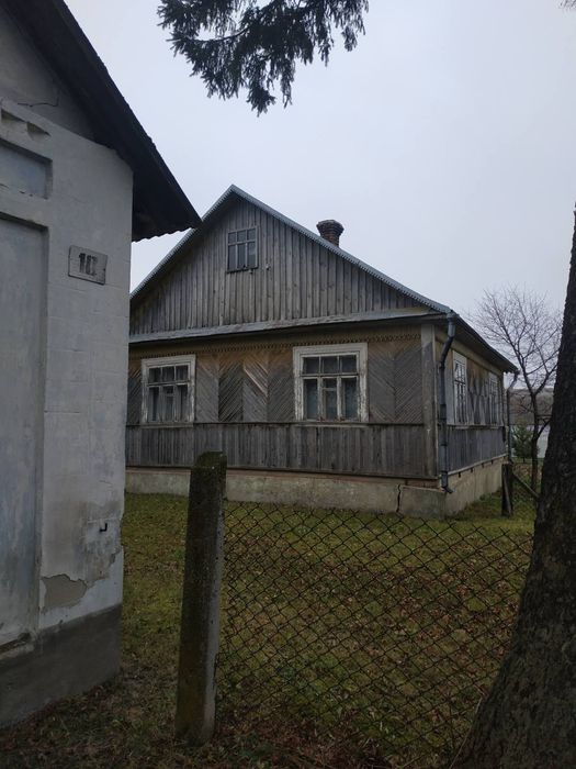 Будинок 80м+ прибудова, та 25 соток землі в с.Варковичі