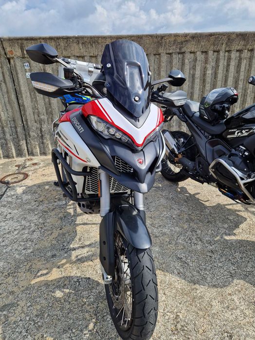 Ducati Multistrada 1200 Enduro c/desmo efetuada