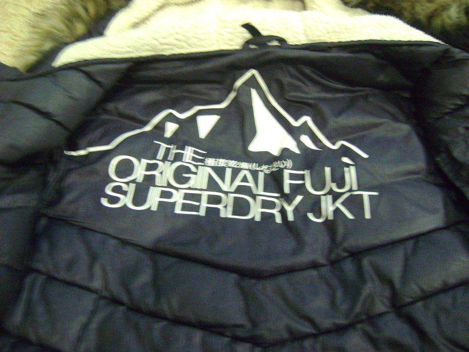 куртка пальто женское бренда Superdry разм. М (12) 46