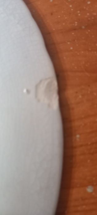 Prato azul e dourado