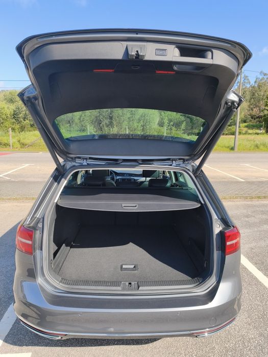 VW Passat Variant 2.0 TDI R-Line | Full Extras | Panorâmico | Virtual