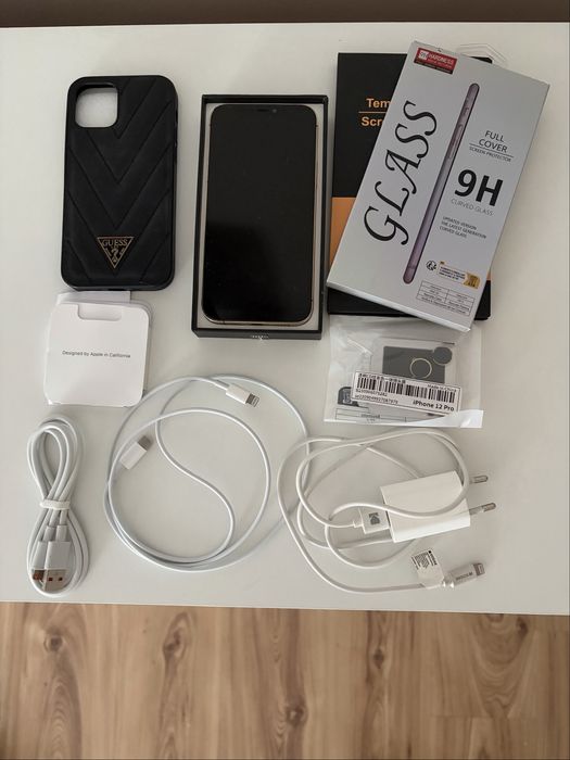 Iphone 12 pro 256gb bateria 90% szkło hartowane kable gratisy z wadą