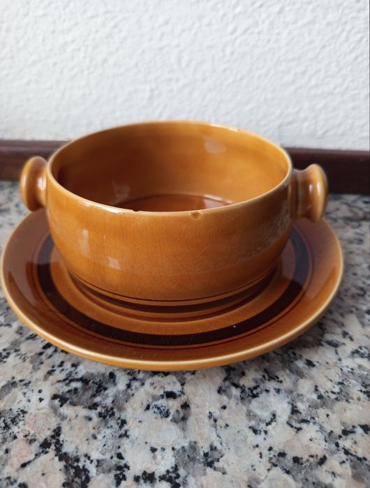 Peças de louça baratas