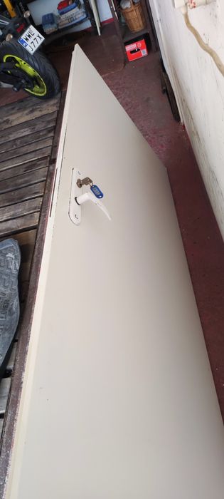 Drzwi pokryte blachą