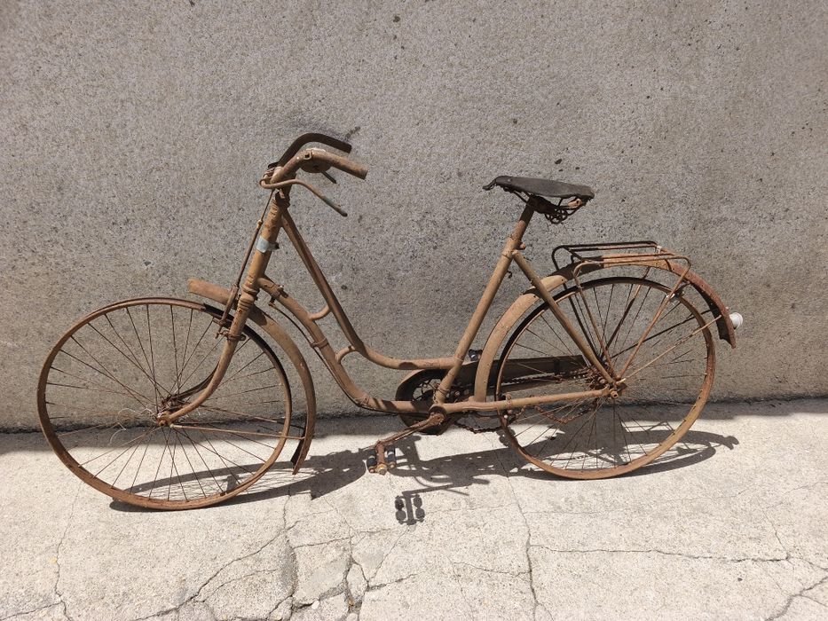 Bicicleta antiga anos 20