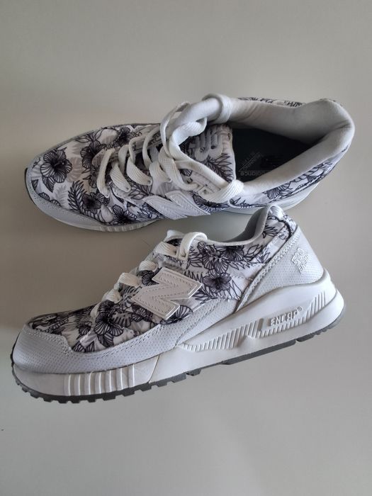 Adidasy New Balance 530