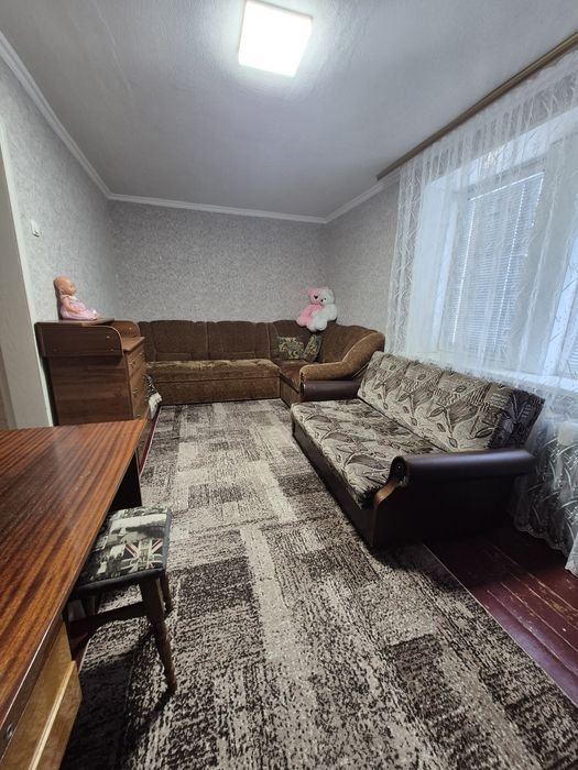 Продам дві кімнати в гуртожитку