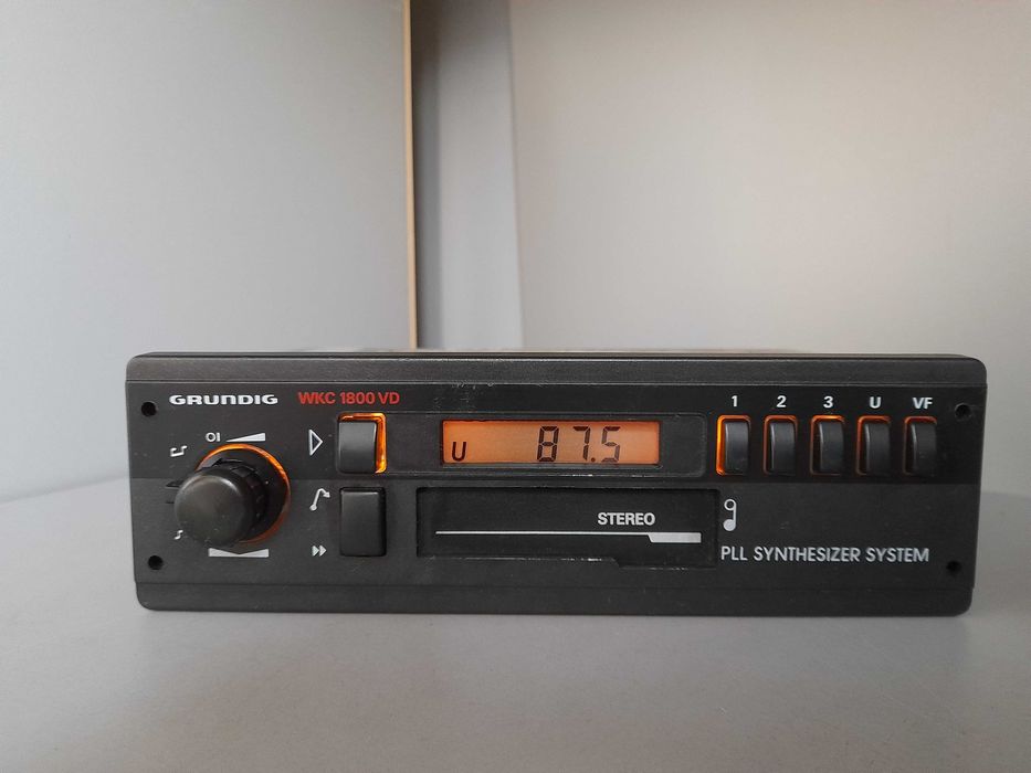 Radio Grundig WKC1800VD Mercedes w201 w124 w126