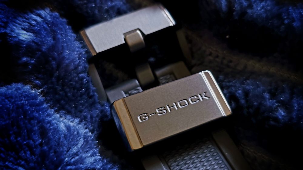 Relógio Casio G-Schock  MTG B1000 Limited Carbon