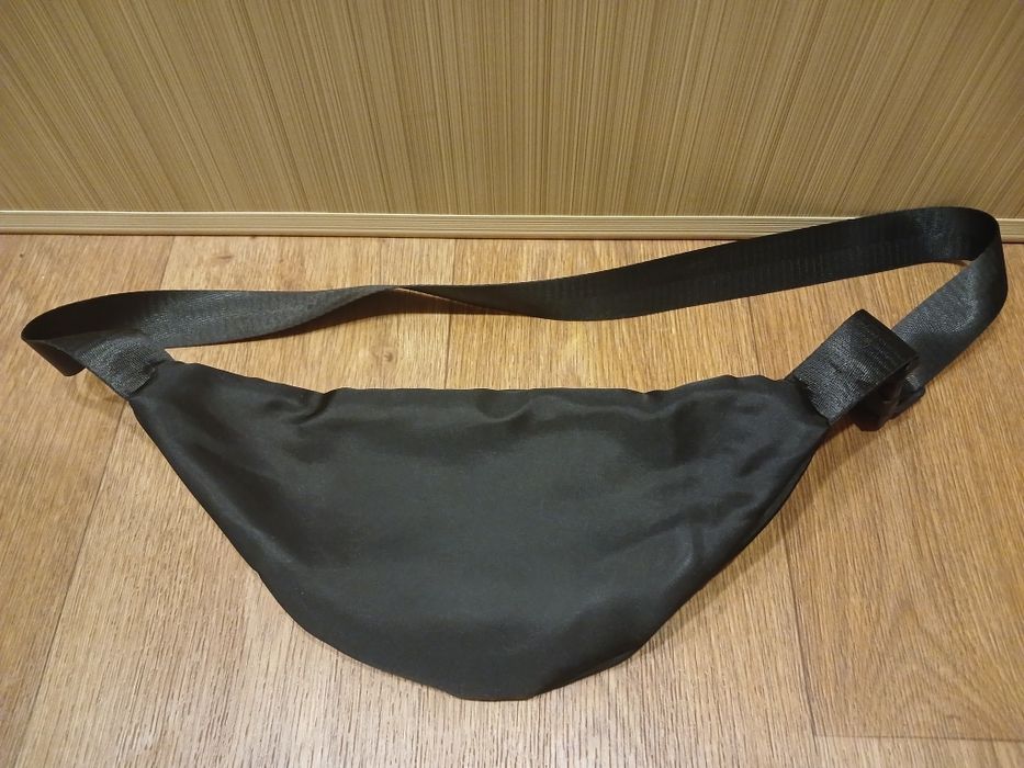 Сумка из текстиля на пояс бананка унисекс