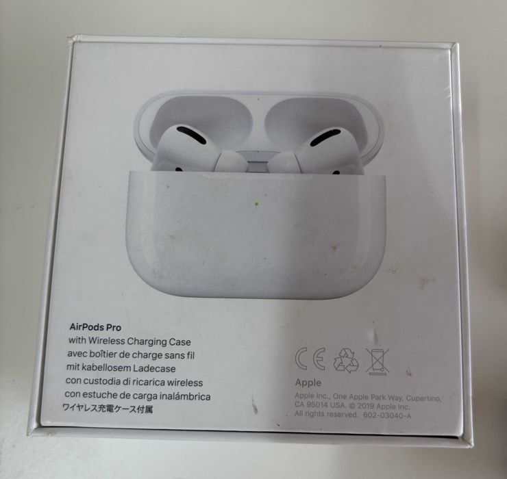 AirPods Pro (1.ª Geração) Caixa Wireless + Capa Spigen + Pontas + Caixa Original