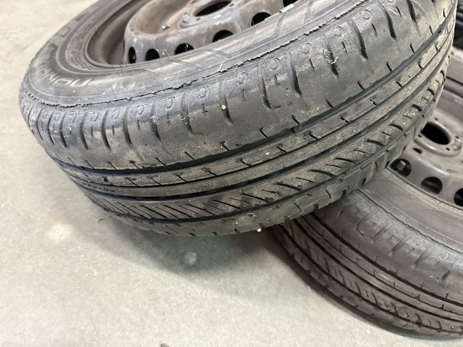 Felgi stalowe oryginalne  Ford Transit 6 1/2 Jx15x60 cena za dwie sztuki