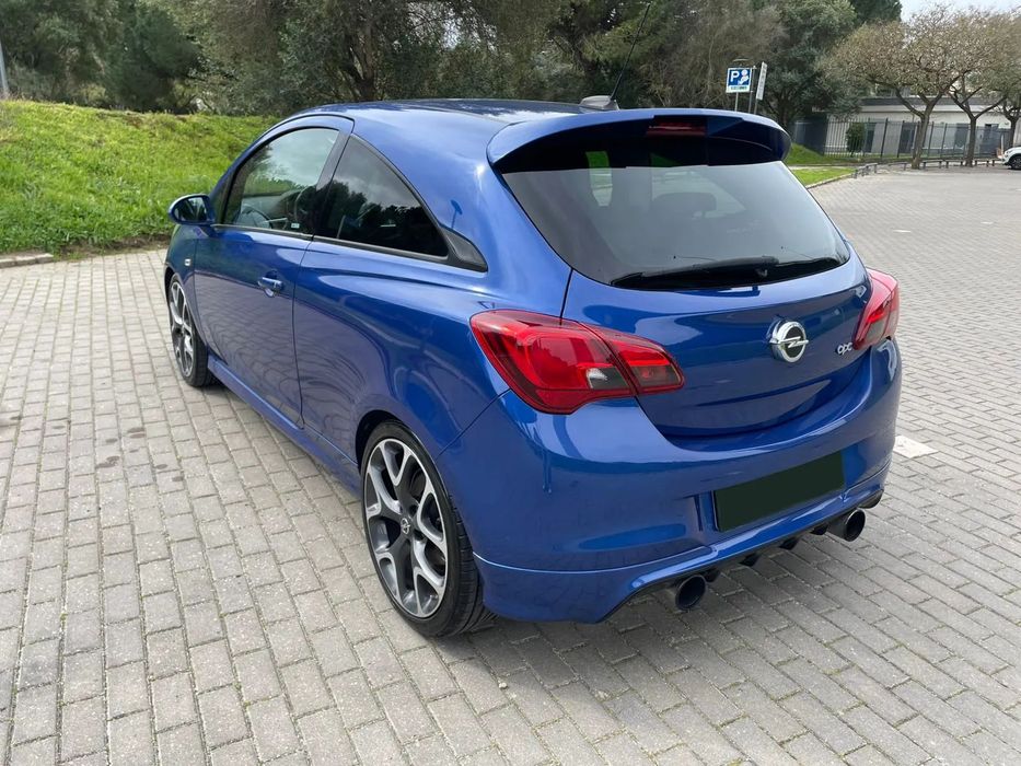 Opel Corsa 1.6 Turbo OPC