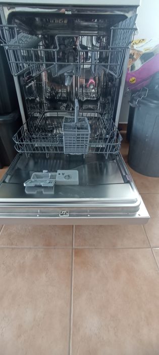 Máquina de lavar loiça Teka