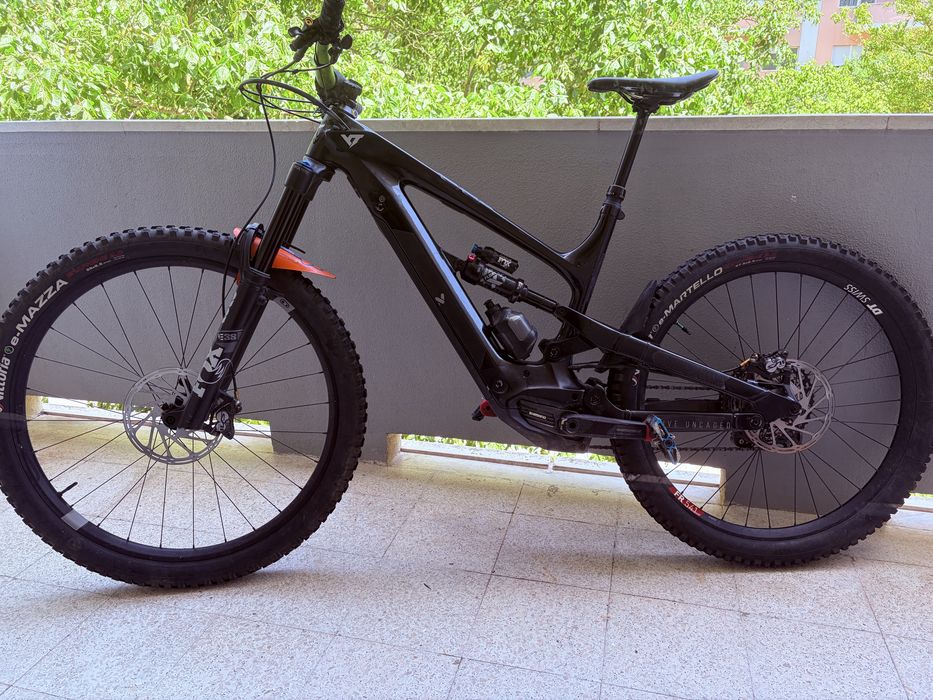 YT Decoy MX CORE 3 | Black Magic L | 2022